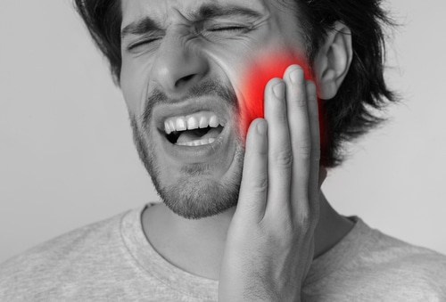 Emergency Dentist in Syracuse, NY | Dental Trauma | Dr. Bradford