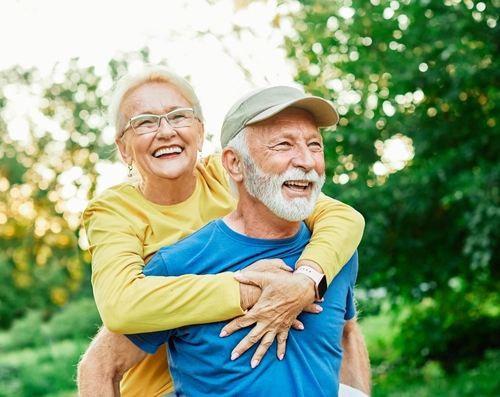 Implantes Dentales en North Syracuse, NY | Consultas de Implantes Gratis